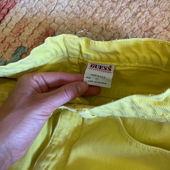 Guess shorts - Picture 3 of 4